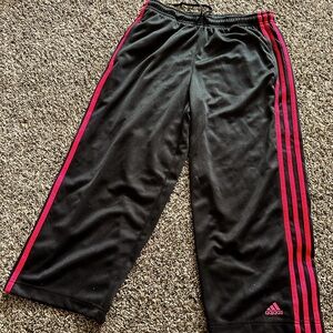 Size small capris Adidas